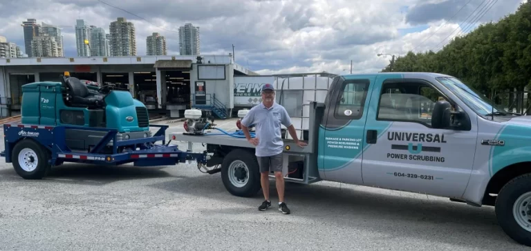 universal parking lot services - car and owner